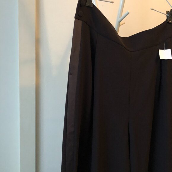 ST. JOHN DRESS PANTS WITH TUXEDO STRIPE 16 NWOT - Picture 10 of 10